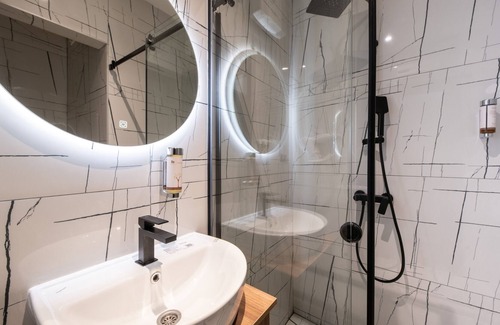 Vracar Hotel | Kings Palace