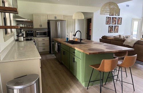 Eureka Springs Casa | Kings River Landing House