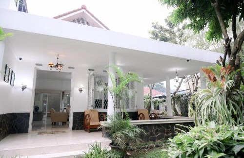 Bogor Tengah Casa | Kirana Guest House Bogor