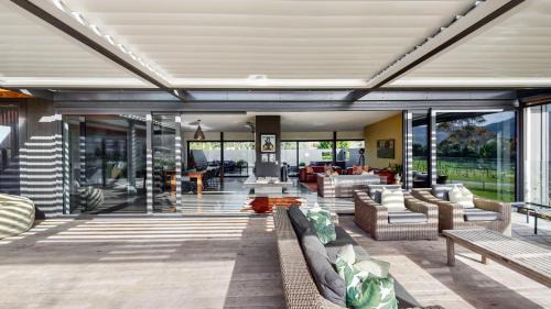 Eskdale Casa | Kiwiesque