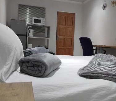 Klerksdorp Apartamento | Klerksdorp Flamwood Central Apt
