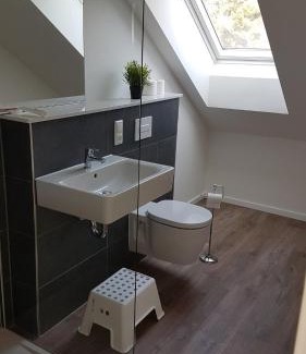 Mechernich Apartamento | Klimatisierte OG Wohnung