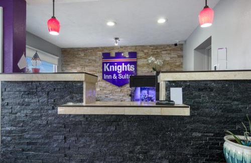 Salem Hotel | Knights Inn and Suites Salem