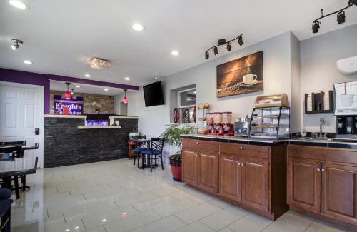 Salem Hotel | Knights Inn and Suites Salem