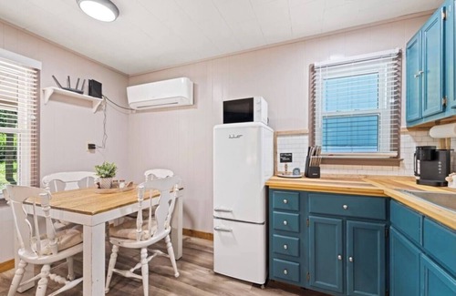 Maggie Valley Cabaña | Knotty Pine Cottage/ Charming and Cozy w/Hot Tub, Pet Friendly!