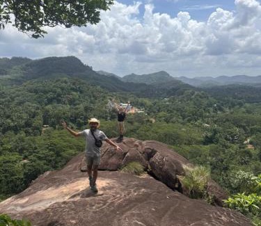 Ruwanwella Apartamento | 'Kolamba Gedara' green apartment