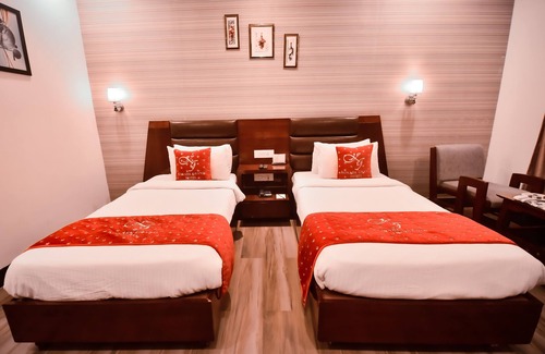 Mirzapur Hotel | Konark Grand Hotel