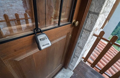 Karpenisi Casa | Korfes Guesthouse for families or groups of 6-9 combining comfort and privacy