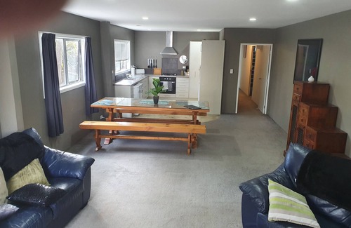 Ngahinapouri Cabina | Koromatua Homestead