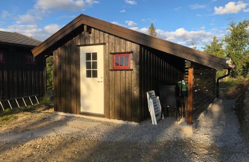 Nord-Aurdal Casa | Koselig, lita hytte på Aurdalsåsen ved Danebu