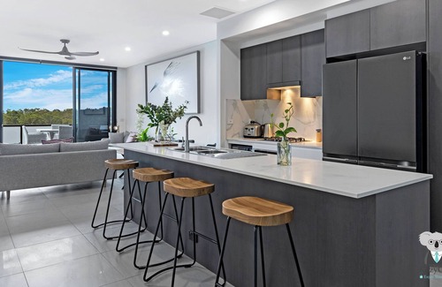 Penrith Apartamento | KOZYGURU PENRITH 3 BED APT FREE PARKING