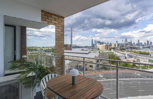 Rozelle Apartamento | Kozyguru | Rozelle | Bridge View With Carpark