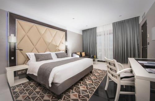Douala Hotel | Krystal Palace Douala