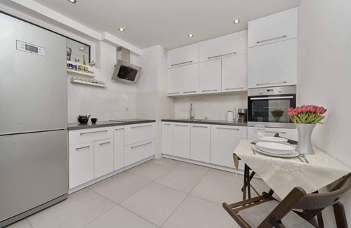 Krzyki Apartamento | Krzycka 91A Summary: