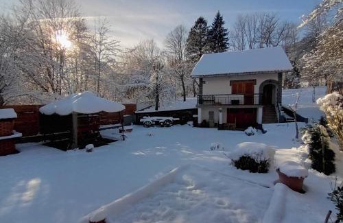 Delnice Casa | Kuća za odmor Denis