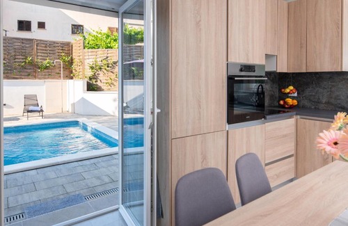 Sveta Nedelja Villa | Kuća za odmor Nika