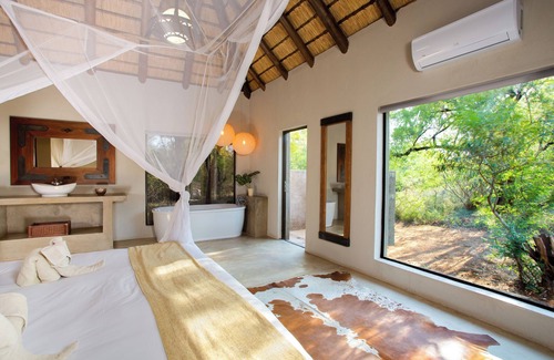 Thorny Bush Game Reserve Cabina | Kubu Bush Lodge