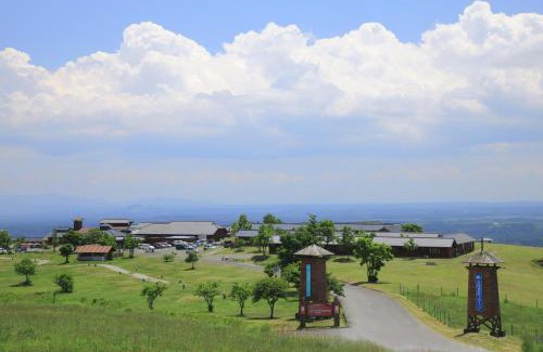 Taketa Hotel | Kuju Kogen Cottage