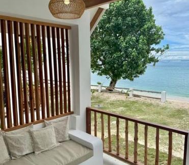 Katiet Villa | Kupu Kupu Villas Mentawai