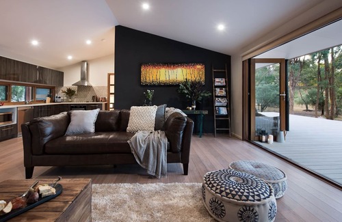 Hepburn Casa | Retiro Kurrajong - (un retiro privado para individuos y parejas)