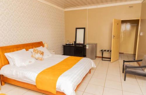 Molepolole Cama Y Desayuno | Kwena Cottage