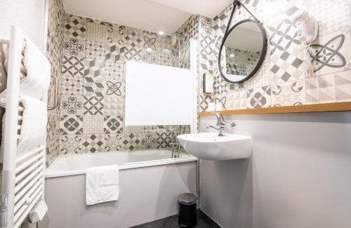 Laon Hotel | Kyriad Direct Laon