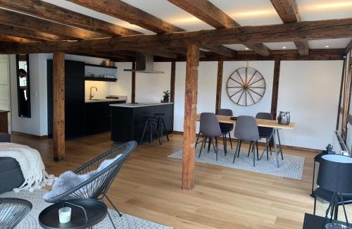 Sorvagur Apartamento | Løðupakkhúsið - Historical Warehouse - Mid Floor