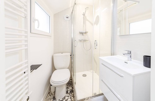 Saint-Serge Apartamento | L'Acacia - Studio coquet proche du centre-ville