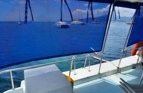 Tartane Alquiler De Eote | L'aquahome hébergement sur l'eau