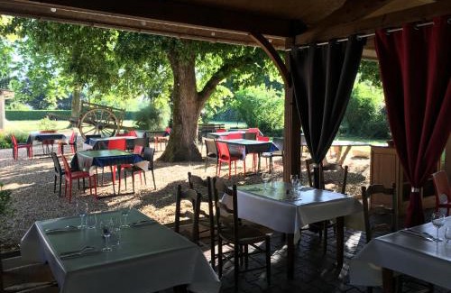 Saint-Aigulin Hotel | L'Art Dit Vin