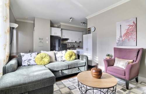 Pont-Rouge Apartamento | L'Artiste | Chic condo à Québec