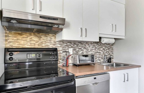 Pont-Rouge Apartamento | L'Artiste | Chic condo à Québec