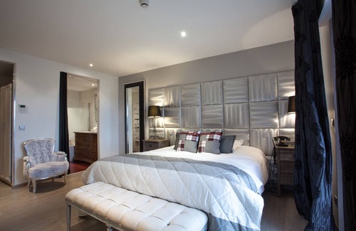 Vetraz-Monthoux Hotel | L' Auberge de Maison Rouge