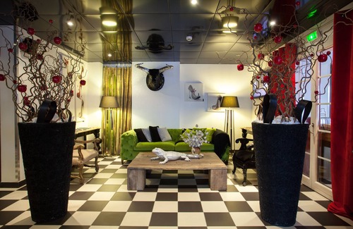 Vetraz-Monthoux Hotel | L' Auberge de Maison Rouge