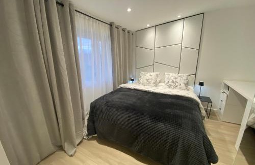 Aussonne Villa | L Ecrin de Lidia close to MEETT Air conditioning Parking