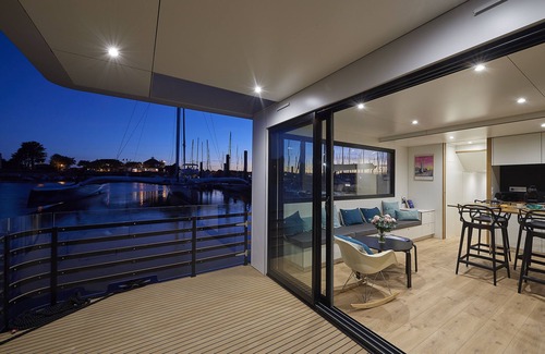 Kerroch Alquiler De Eote | L'endroit, Lodge Boat