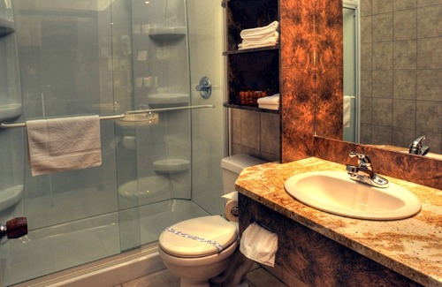 Val-d'Or Hotel | L'Escale Hôtel Suites