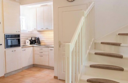 Nans-les-Pins Casa | L'espérance Villa 4A by Interhome