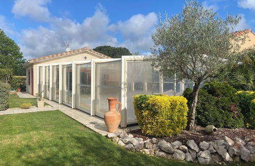 Muret Casa | La piscina de olivos tropicales, cubierta, spa, sauna