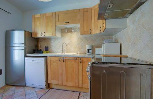 Ferrals-les-Corbieres Casa | L'Oustalet - Single-family home with terrace Oustalet