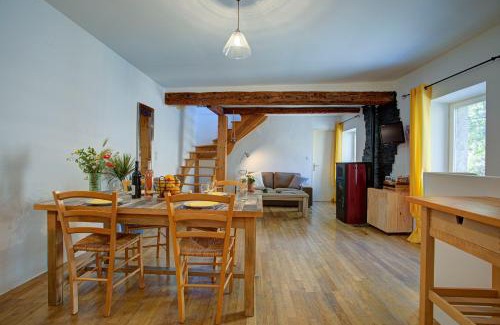 Ferrals-les-Corbieres Casa | L'Oustalet - Single-family home with terrace Oustalet