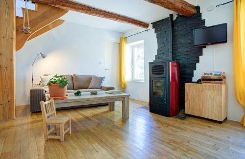 Ferrals-les-Corbieres Casa | L'Oustalet - Single-family home with terrace Oustalet