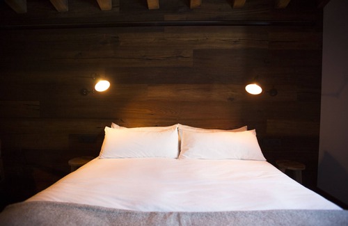Soldeu Cabina | L'Ovella Negra Mountain Lodge
