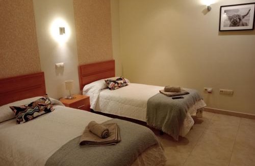 Talavera de la Reina Apartamento | La Alameda Jardines del Prado -Amplio y con ascensor-