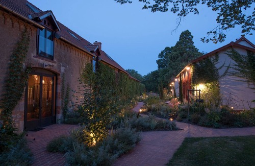 Saint-Laurent-Nouan Apartamento | Apartamento-Baño tipo “wet room”-Premium-Vista al Jardín-Tilia