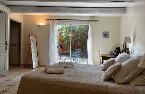 Castillon-du-Gard Casa | La Bastide Des Pins