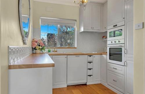 Unley Apartamento | La Belle Fleur - Vintage Stay near Parklands & CBD