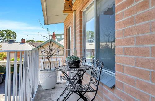 Unley Apartamento | La Belle Fleur - Vintage Stay near Parklands & CBD