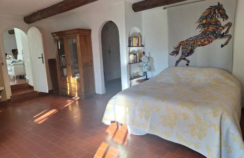 Calvisson Cama Y Desayuno | La Bergerie