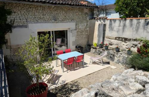 Verrieres Casa | La Bonne Chauffe-Col de Cygne